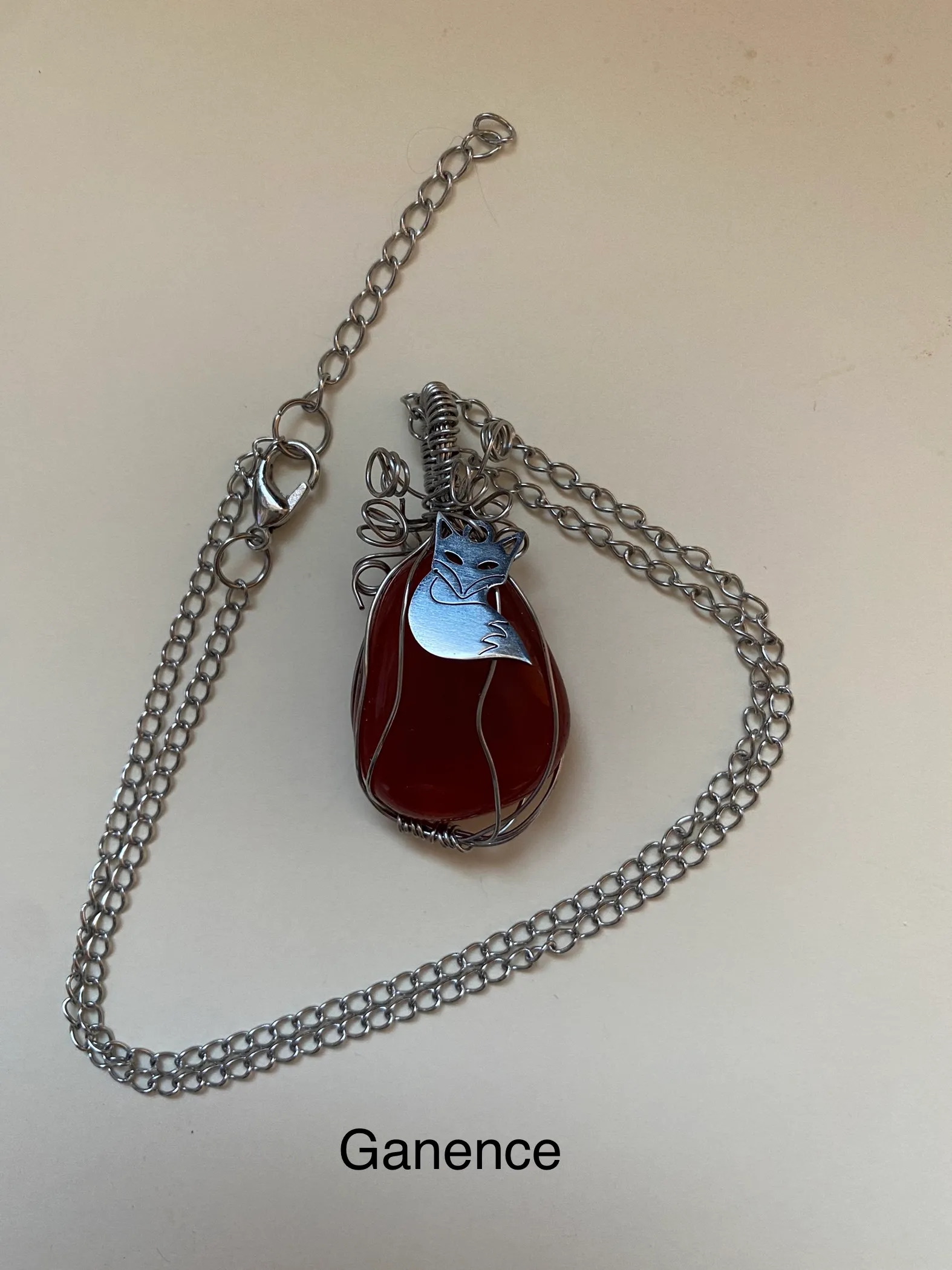 Collier en acier inoxydable et pierre naturelle de jade, jade