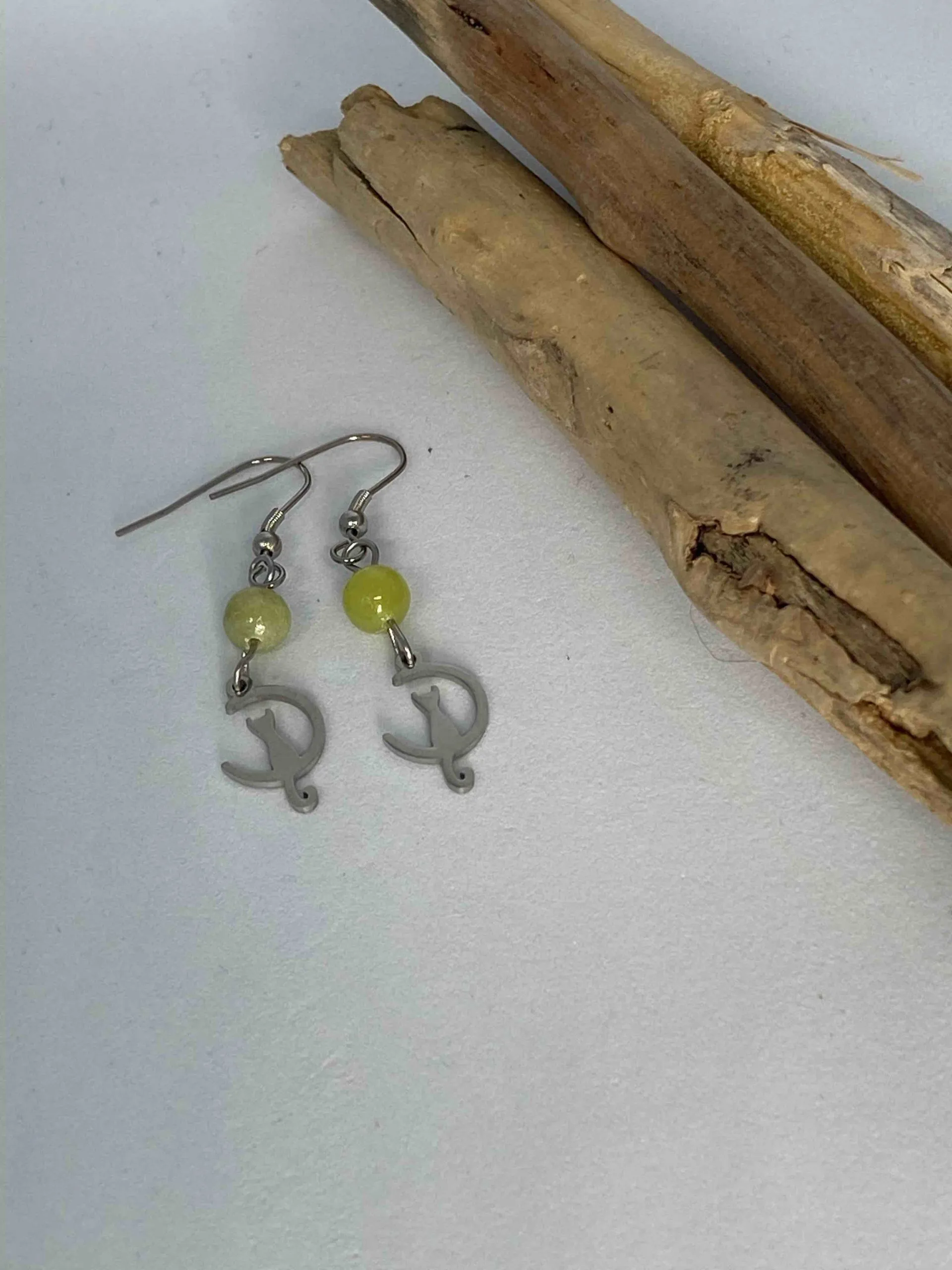 Boucles d’oreilles en acier inoxydable, breloque chat lune et pierre de péridot, péridot