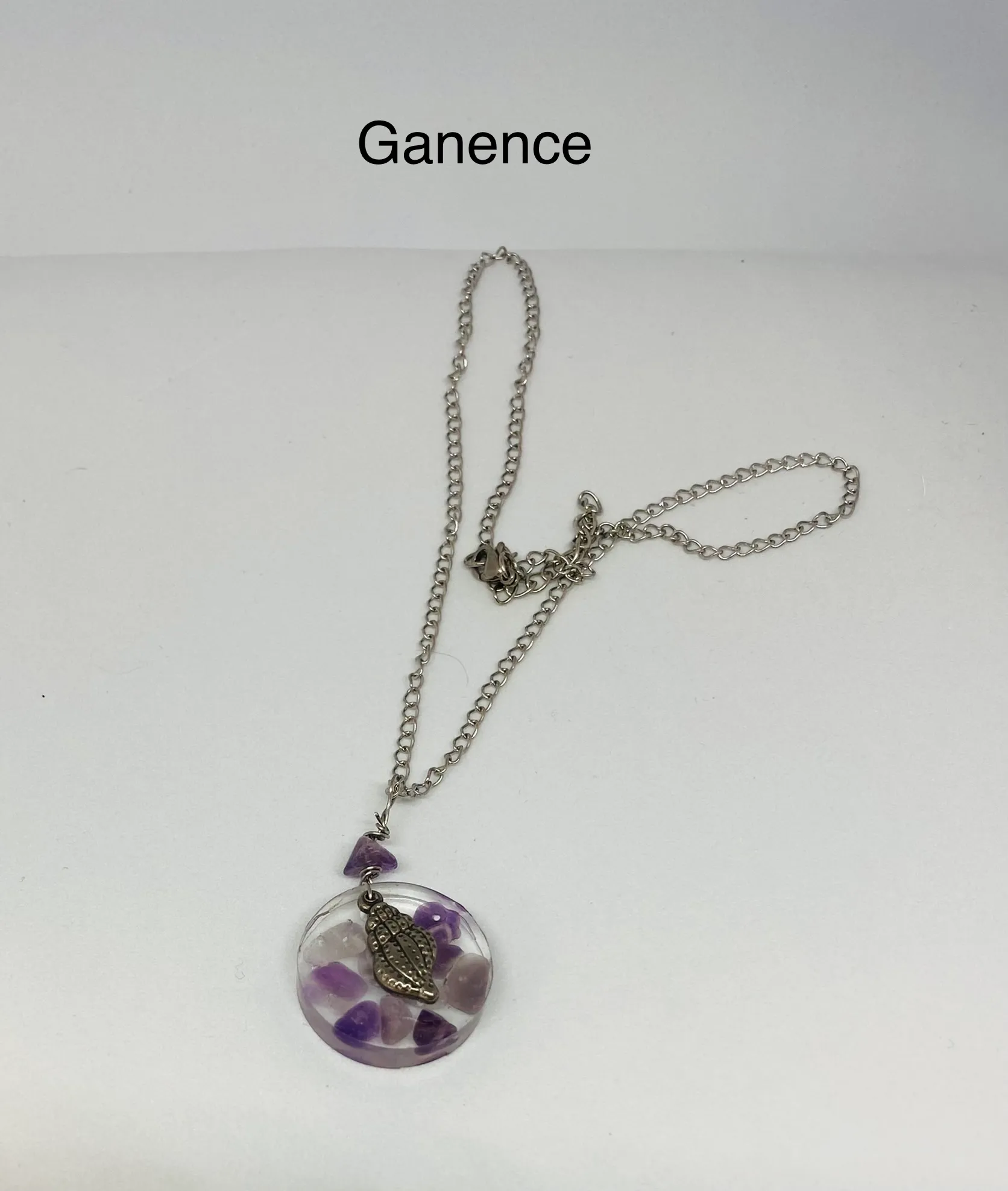 Collier en acier inoxydable et pierres naturelles d’améthyste, améthyste