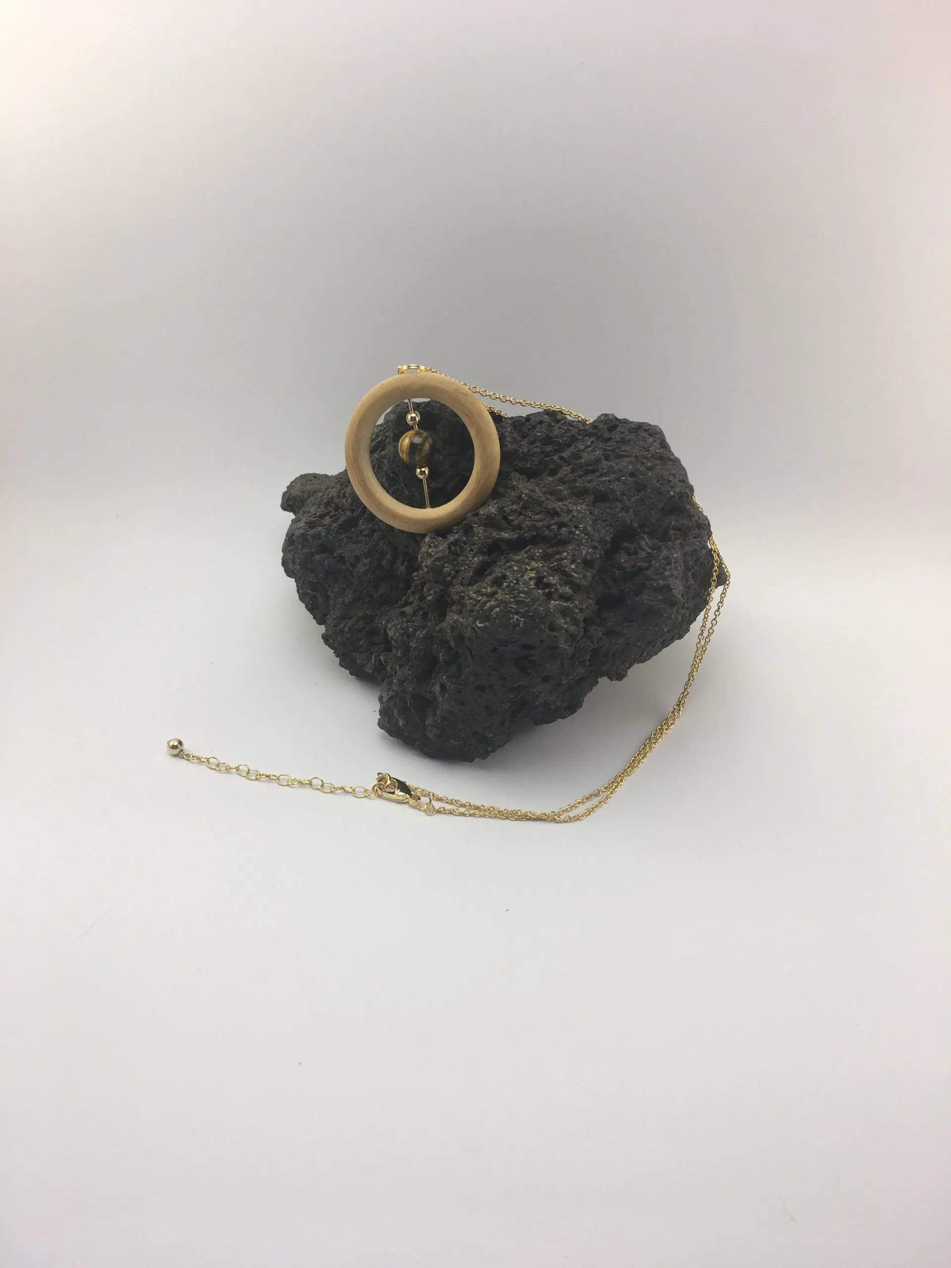 Collier plaqué or, anneau vintage et « Oeil du Tigre », œil du tigre