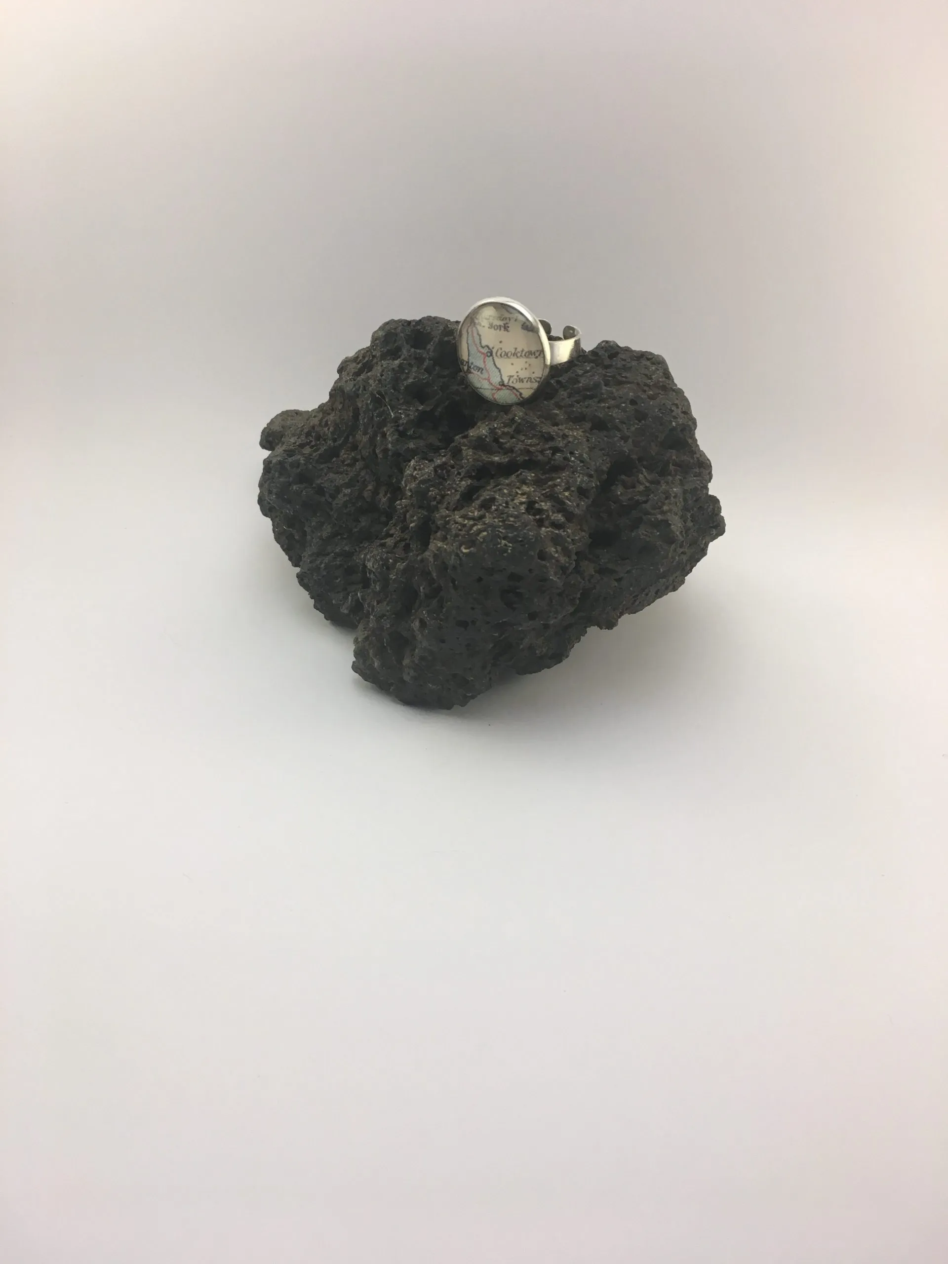 Bague réglable « Cabochon Carte Ancienne », liège